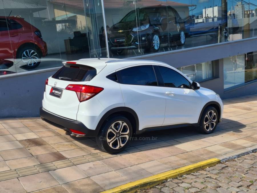 HONDA - HR-V - 2016/2017 - Branca - R$ 92.000,00