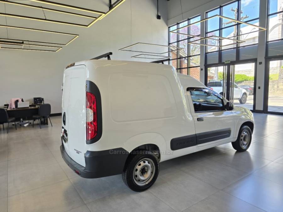 FIAT - FIORINO - 2021/2021 - Branca - R$ 77.000,00