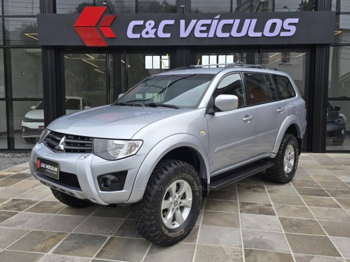 MITSUBISHI - PAJERO DAKAR - 2017/2018 - Prata - R$ 157.000,00