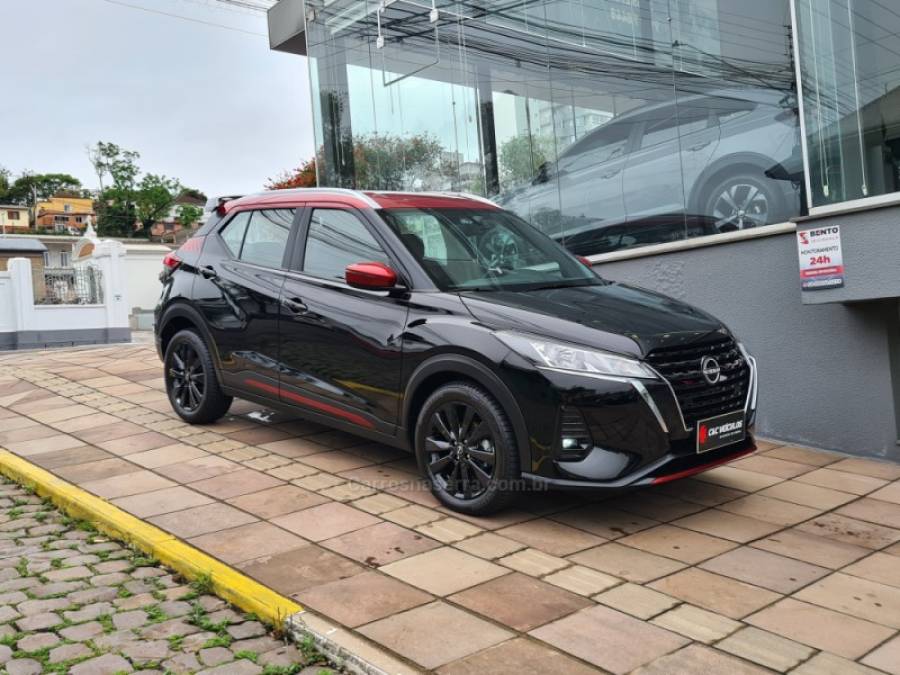 NISSAN - KICKS - 2023/2024 - Preta - R$ 125.000,00