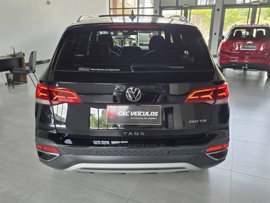 VOLKSWAGEN - TAOS - 2023/2023 - Preta - R$ 155.000,00
