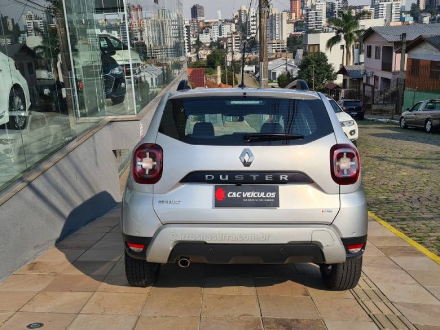 RENAULT - DUSTER - 2020/2021 - Prata - R$ 88.000,00