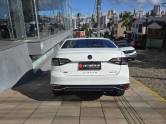 VOLKSWAGEN - VIRTUS - 2023/2023 - Branca - R$ 117.000,00