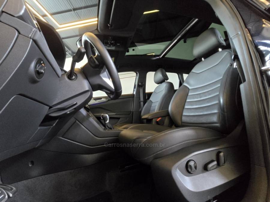 VOLKSWAGEN - TAOS - 2023/2023 - Preta - R$ 155.000,00