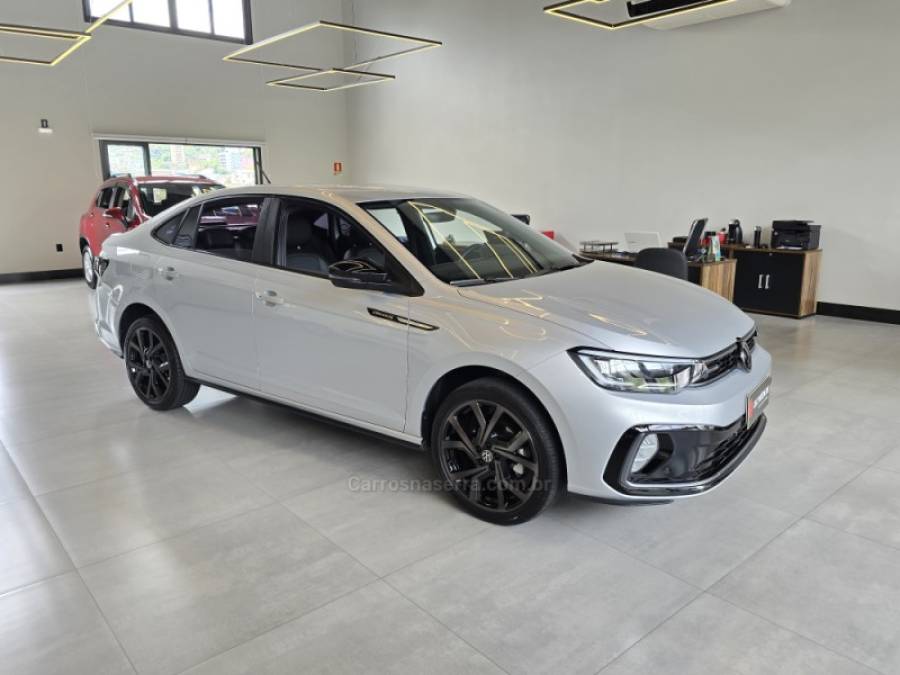 VOLKSWAGEN - VIRTUS - 2023/2023 - Prata - R$ 125.000,00