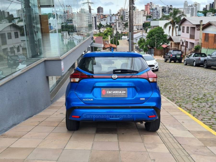 NISSAN - KICKS - 2022/2022 - Azul - R$ 104.000,00