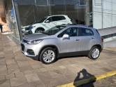 CHEVROLET - TRACKER - 2018/2018 - Prata - R$ 91.000,00