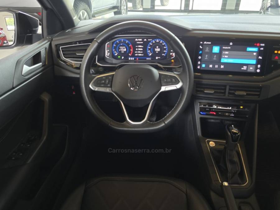 VOLKSWAGEN - VIRTUS - 2023/2023 - Prata - R$ 125.000,00