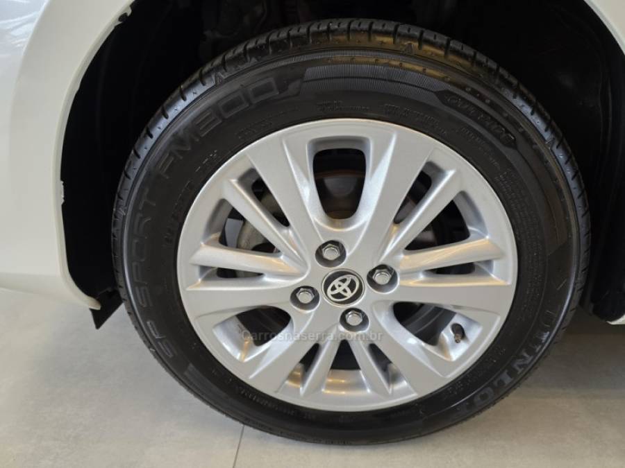 TOYOTA - YARIS - 2019/2019 - Branca - R$ 78.500,00