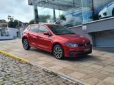 VOLKSWAGEN - POLO - 2022/2023 - Vermelha - R$ 104.000,00