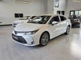 TOYOTA - COROLLA - 2024/2024 - Branca - R$ 149.000,00