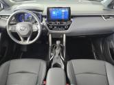 TOYOTA - COROLLA - 2023/2024 - Branca - R$ 159.000,00
