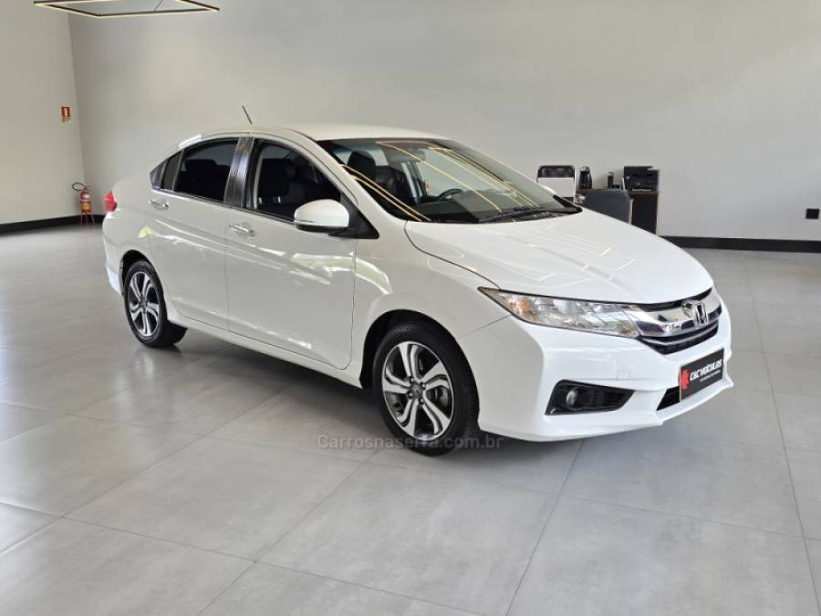 HONDA - CITY - 2017/2017 - Branca - R$ 76.000,00