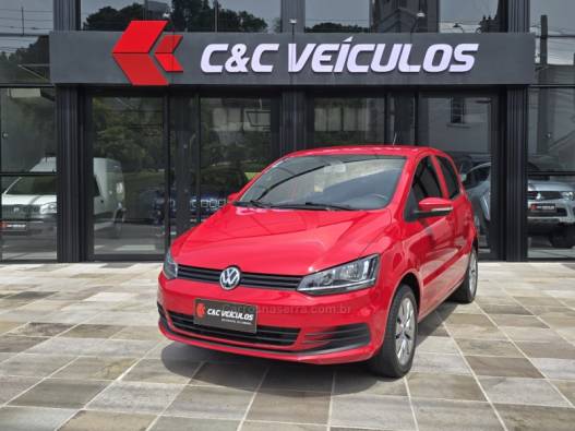 VOLKSWAGEN - FOX - 2015/2016 - Vermelha - R$ 57.000,00