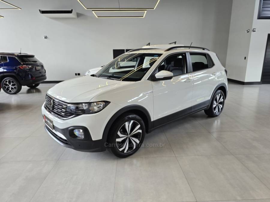 VOLKSWAGEN - T-CROSS - 2023/2024 - Branca - R$ 122.000,00