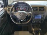 VOLKSWAGEN - CROSSFOX - 2016/2017 - Prata - R$ 58.500,00